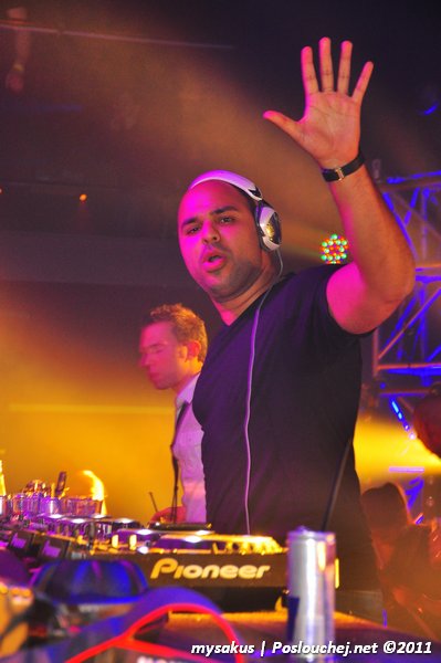SIDNEY SAMSON - Pátek 11. 3. 2011
